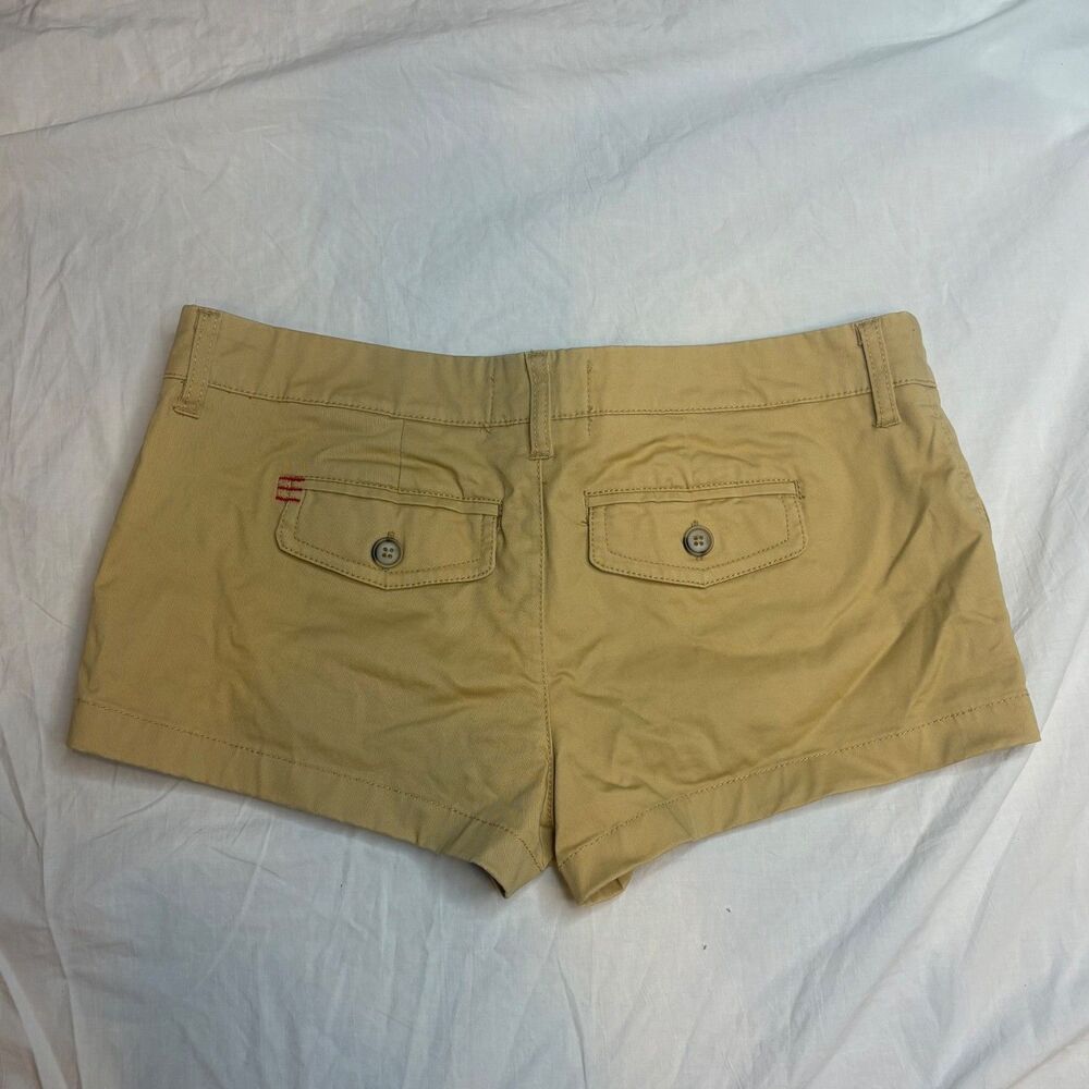 Y2K Low Rise BDG Shorts Back Pocket Flaps Urban Outfitters Micro Beige Size 2